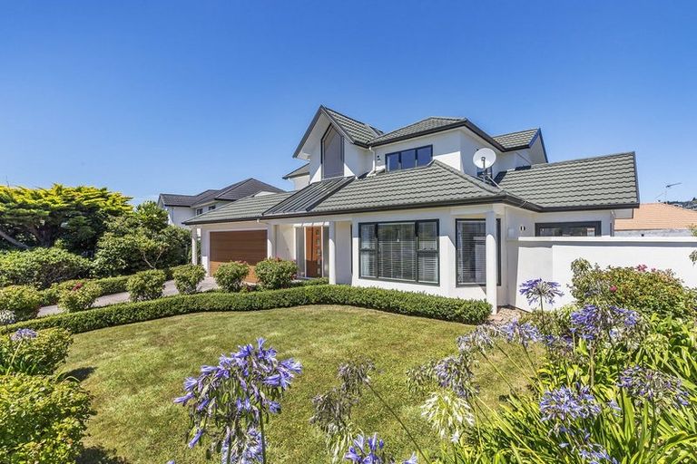 Photo of property in 6 Voyager Way, Whitby, Porirua, 5024