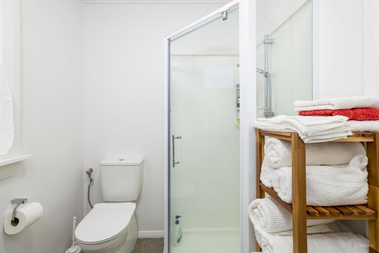 Photo of property in 15 Edward Street, Waimate, 7924