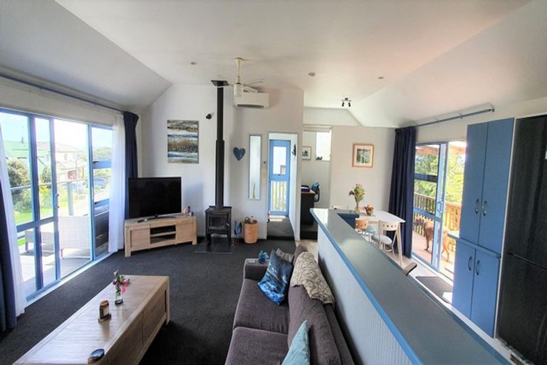 Photo of property in 108 Te Haumi Drive, Paihia, 0200