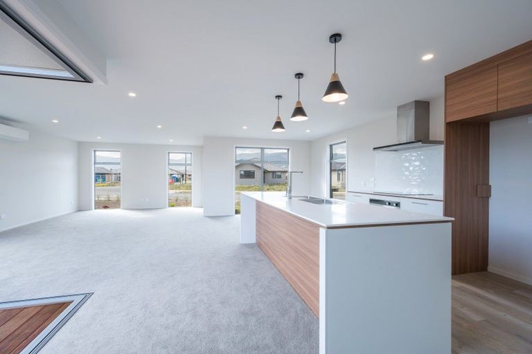 Photo of property in 2 Cranford Road, Richmond, 7020