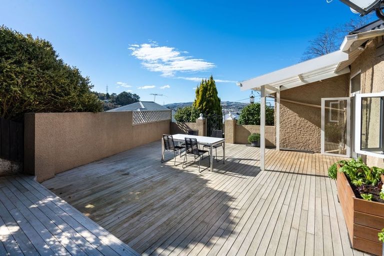 Photo of property in 16 Burnett Street, Calton Hill, Dunedin, 9012