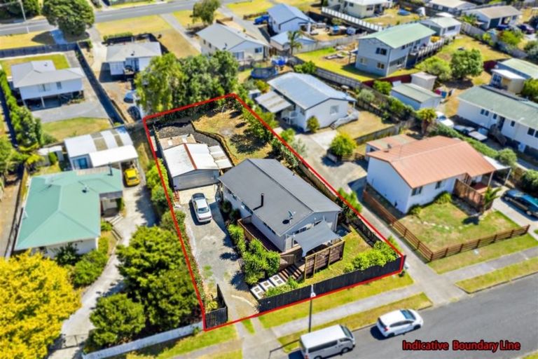 Photo of property in 18 Matipo Drive, Tuakau, 2121