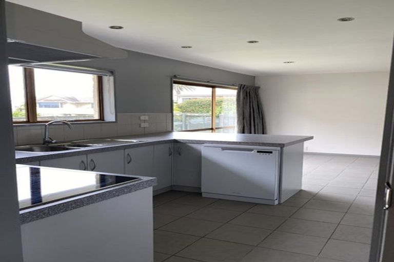 Photo of property in 27a Mahoe Street, Matua, Tauranga, 3110