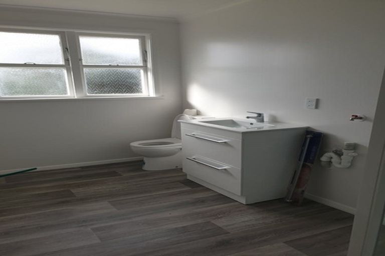 Photo of property in 1 Alice Place, Levin, 5510