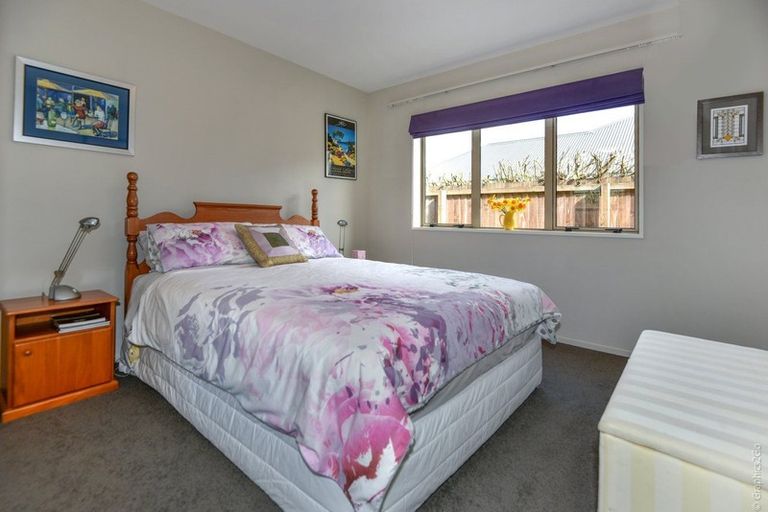 Photo of property in 10 Elmslie Grove, Halswell, Christchurch, 8025