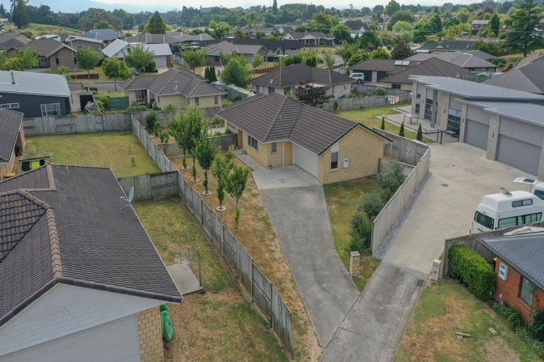 Photo of property in 13 Burmester Place, Morrinsville, 3300