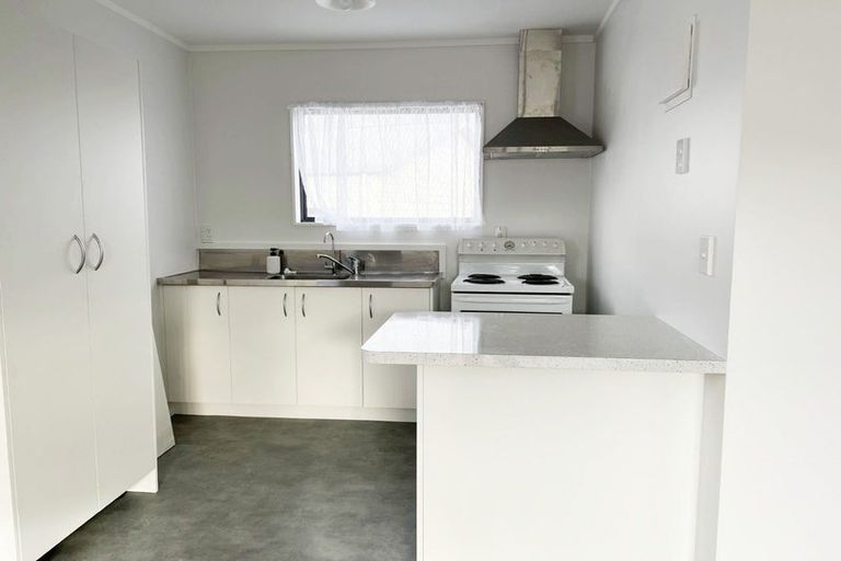 Photo of property in 21 Pukeko Street, Paraparaumu, 5032