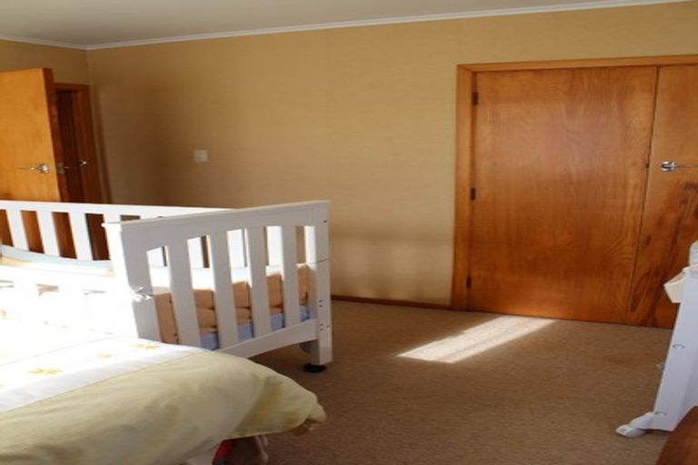 Photo of property in 24 Dalesford Street, Silverdale, Hamilton, 3216