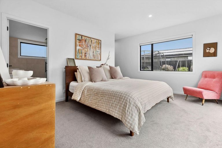 Photo of property in Luggate Park, 17 Cooper Crescent, Luggate, Cromwell, 9383