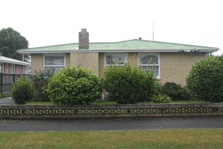 Photo of property in 2/12 Strathfield Avenue, Dallington, Christchurch, 8061
