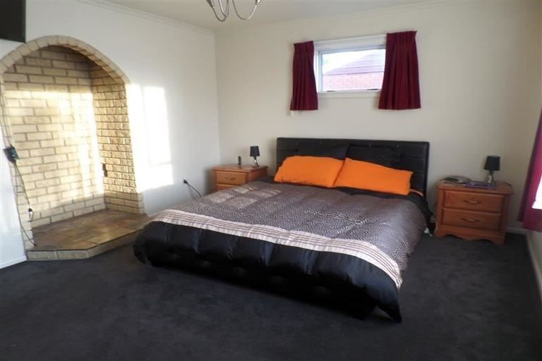 Photo of property in 88 Gilberthorpes Road, Hei Hei, Christchurch, 8042