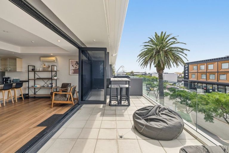 Photo of property in 314 Maunganui Road, Mount Maunganui, 3116