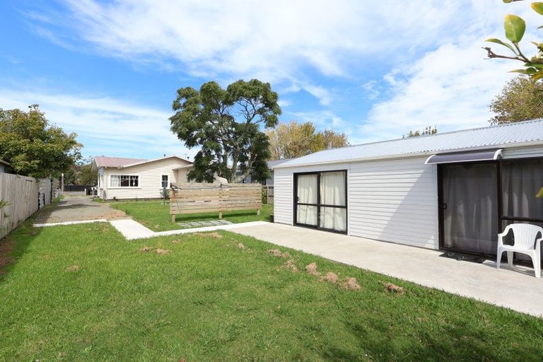 Photo of property in 14 De Lautour Road, Kaiti, Gisborne, 4010