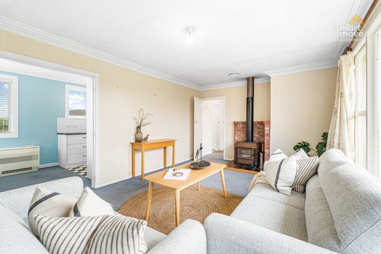 Photo of property in 13 Kirkoswald Street, Wallacetown, 9816