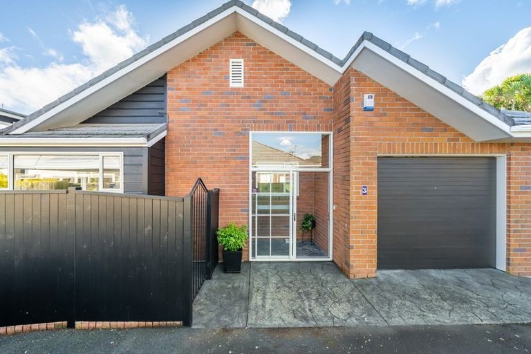 Photo of property in 3/26 Myrtle Street, Hutt Central, Lower Hutt, 5010