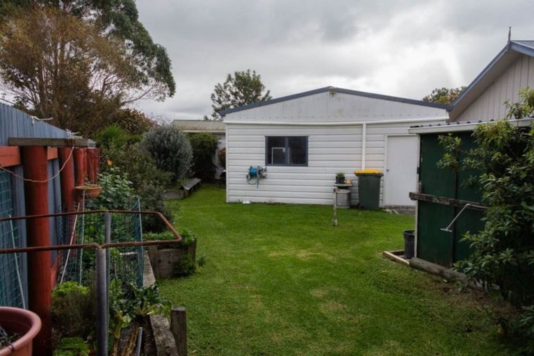 Photo of property in 16 Shoemaker Road, Waipu, 0510