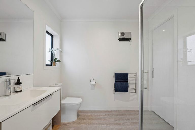 Photo of property in 54 Stratford Drive, Mount Pisa, Cromwell, 9383