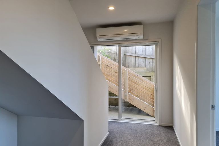 Photo of property in 22d Mandalay Terrace, Khandallah, Wellington, 6035