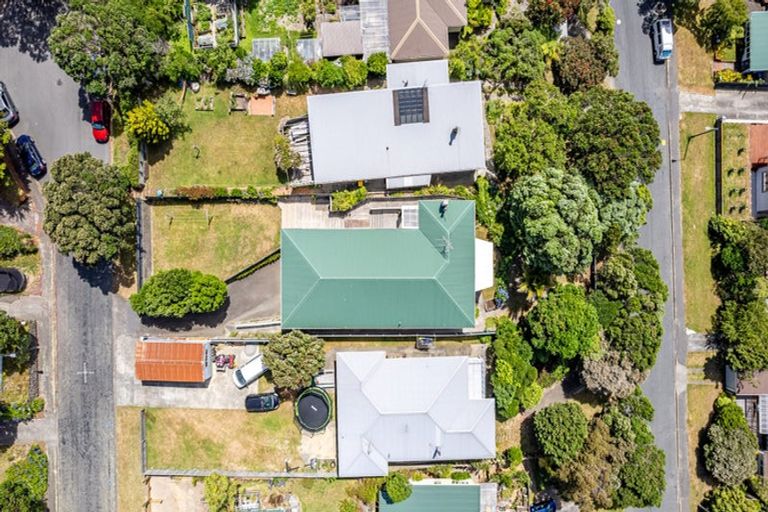 Photo of property in 50 Rawhiti Road, Pukerua Bay, 5026