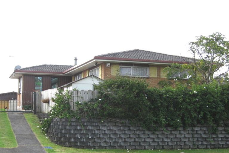 Photo of property in 50 Widmore Drive, Massey, Auckland, 0614