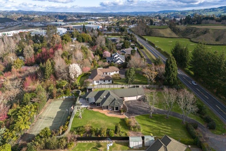 Photo of property in 549 Cambridge Road, Tauriko, Tauranga, 3110