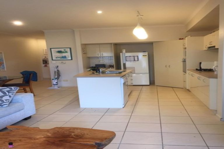 Photo of property in 8 Quarter Deck Lane, Gulf Harbour, Whangaparaoa, 0930