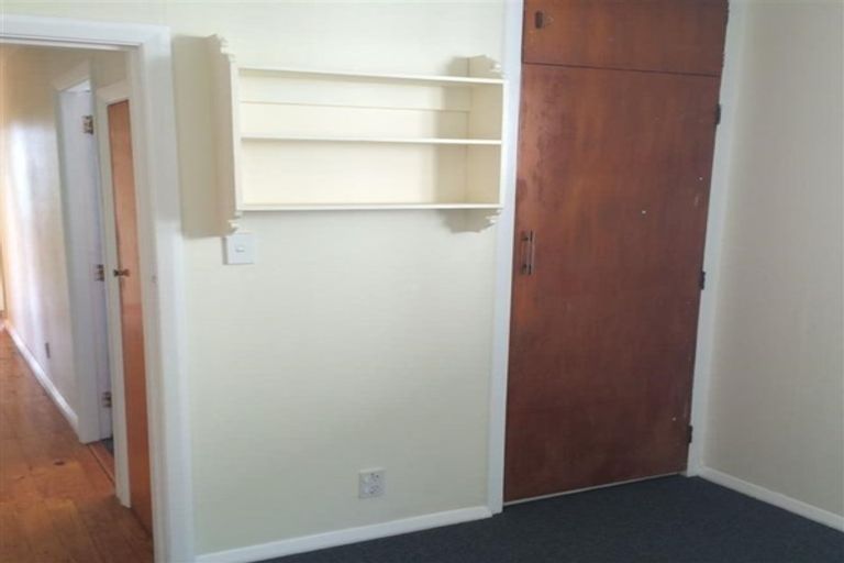 Photo of property in 75 Farnham Street, Mornington, Wellington, 6021