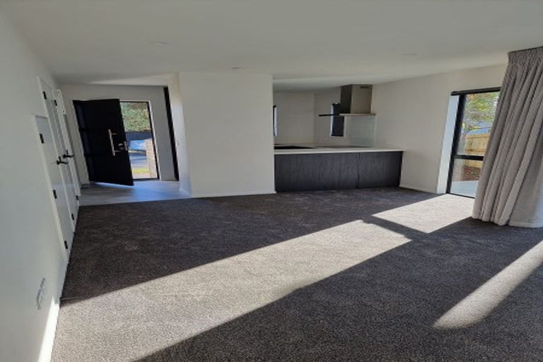 Photo of property in 1/58 Olliviers Road, Phillipstown, Christchurch, 8011