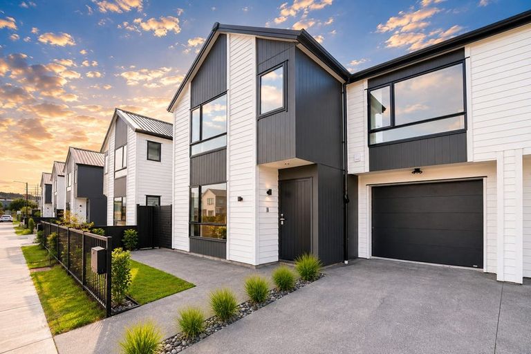 Photo of property in 6 Babos Avenue, Kumeu, 0810