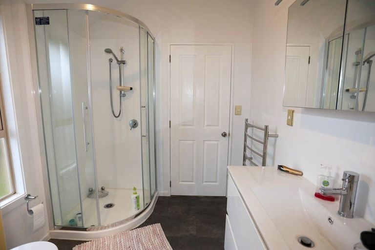 Photo of property in 55 Memorial Avenue, Ilam, Christchurch, 8053