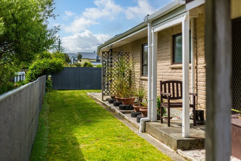 Photo of property in 5/30 Leighton Avenue, Waiwhetu, Lower Hutt, 5010