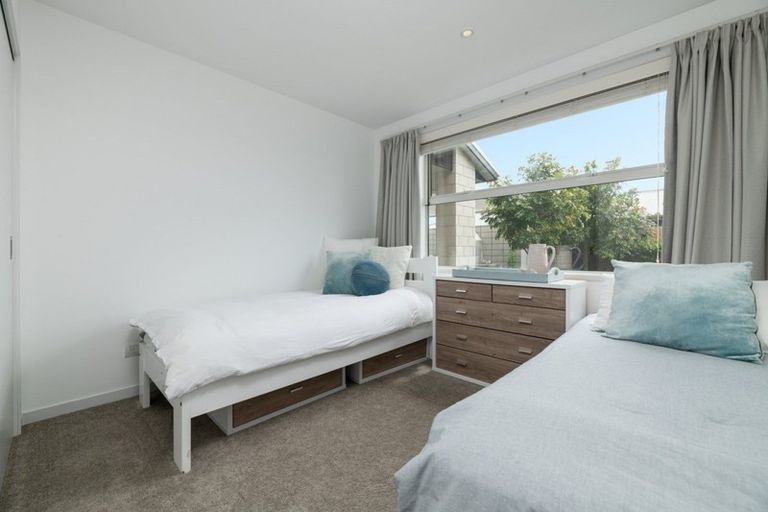 Photo of property in 45 Butterworth Crescent, Papamoa Beach, Papamoa, 3118