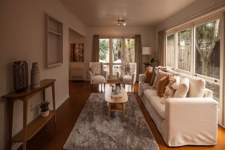 Photo of property in 1/16 Rossall Street, Merivale, Christchurch, 8014