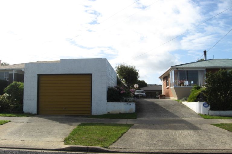 Photo of property in 21 Vulcan Road, Waldronville, Dunedin, 9018