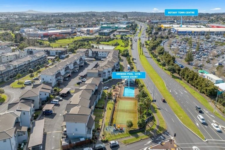 Photo of property in 6/30 Opito Way, East Tamaki, Auckland, 2013