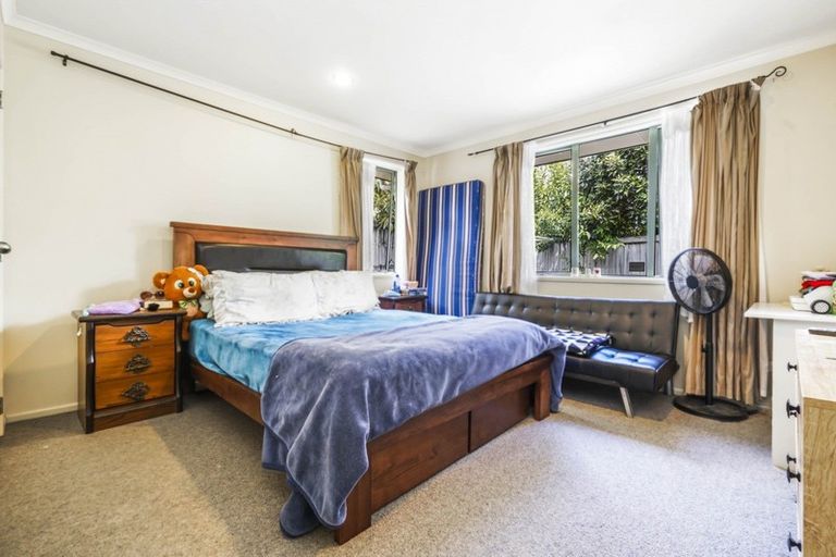 Photo of property in 5 Locksley Lane, Hamilton East, Hamilton, 3216