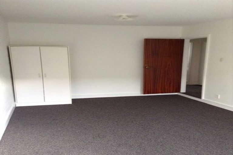 Photo of property in 2/39 Waimairi Road, Upper Riccarton, Christchurch, 8041