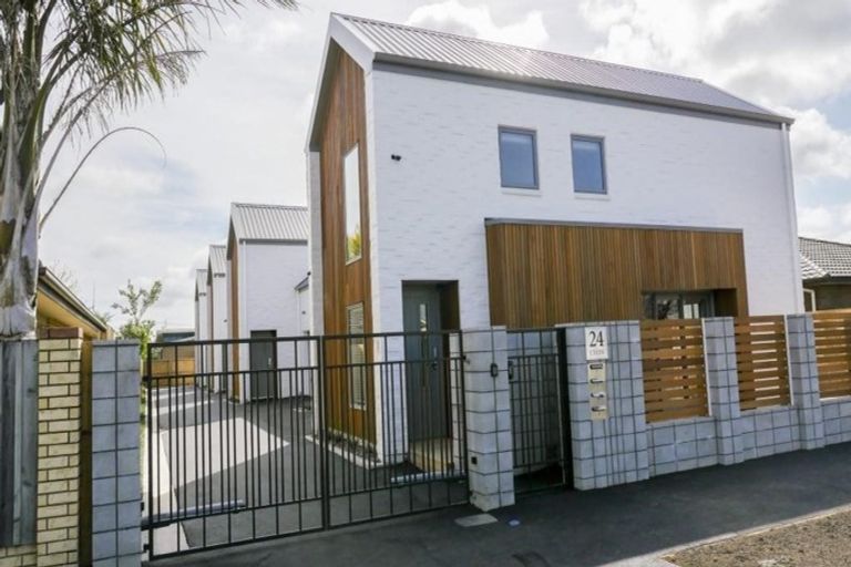 Photo of property in 4/24 Lyon Street, Frankton, Hamilton, 3204