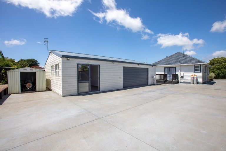 Photo of property in 61 Burgoyne Street, Woodville, 4920