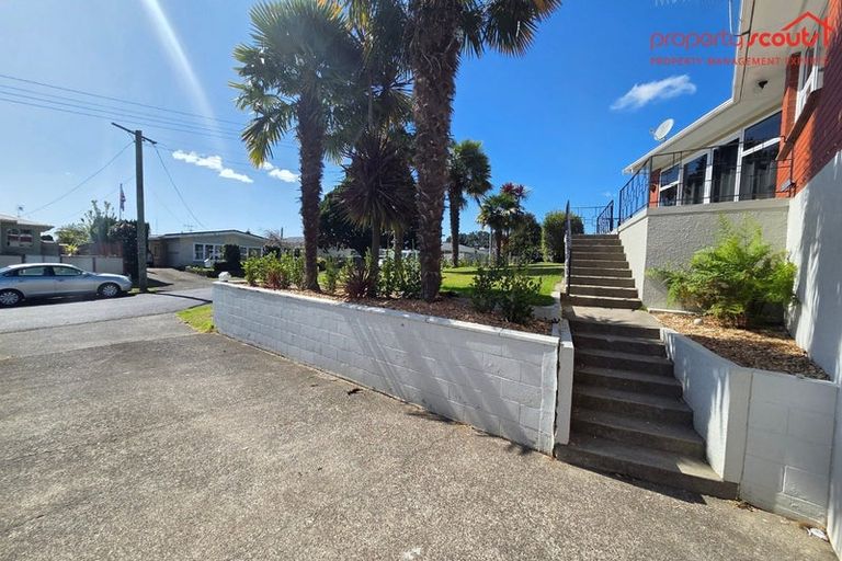 Photo of property in 12 Gilmore Street, Te Puke, 3119