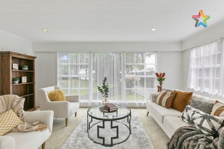 Photo of property in 16 Mimihau Grove, Wainuiomata, Lower Hutt, 5014