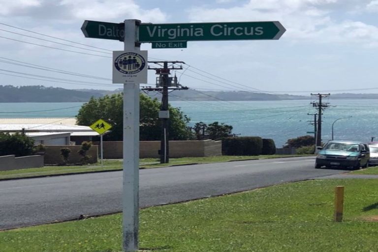 Photo of property in 5 Virginia Circus, Snells Beach, 0920