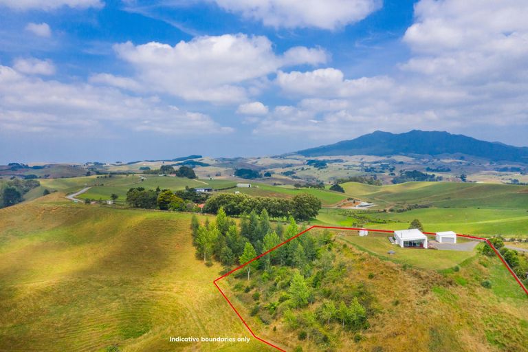 Photo of property in 573 Maungatawhiri Road, Raglan, 3295
