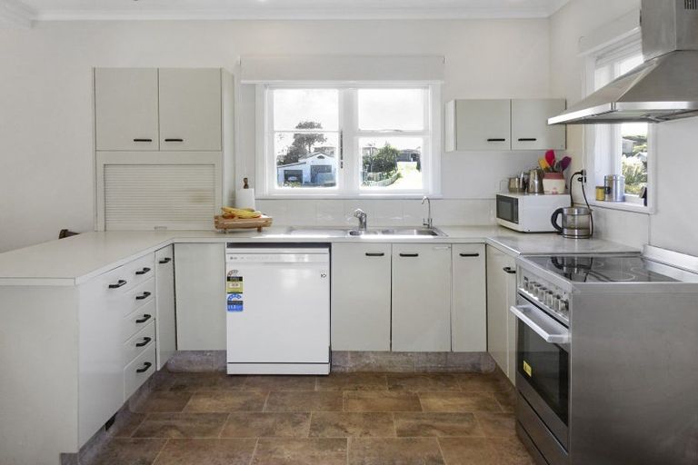 Photo of property in 46a Purcell Street, Foxton, 4814