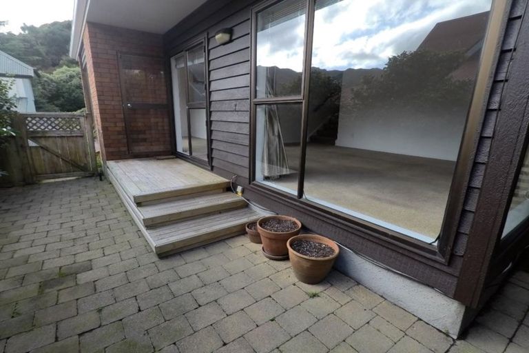 Photo of property in 2/24 Ottawa Road, Ngaio, Wellington, 6035