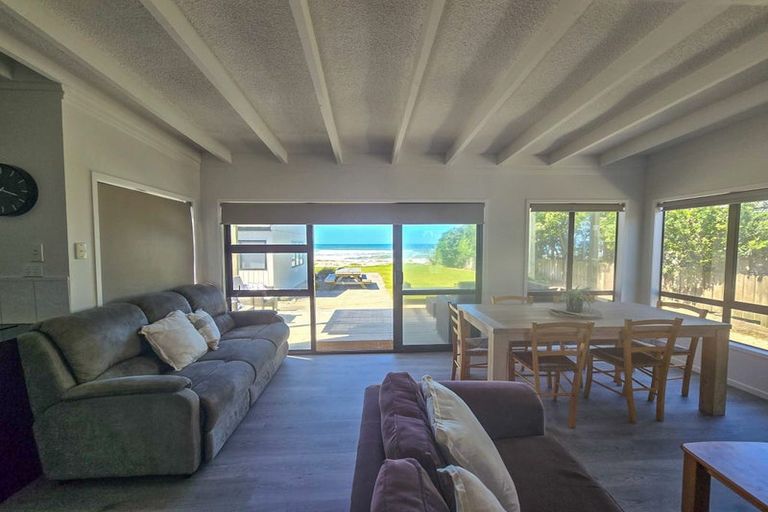 Photo of property in 213 Pukehina Parade, Pukehina, 3189
