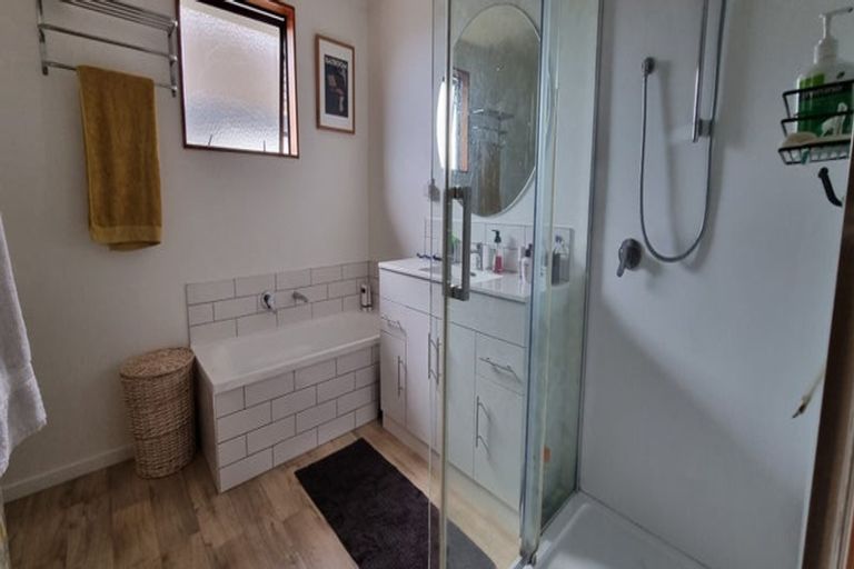 Photo of property in 12 Kildare Place, Waikiwi, Invercargill, 9810