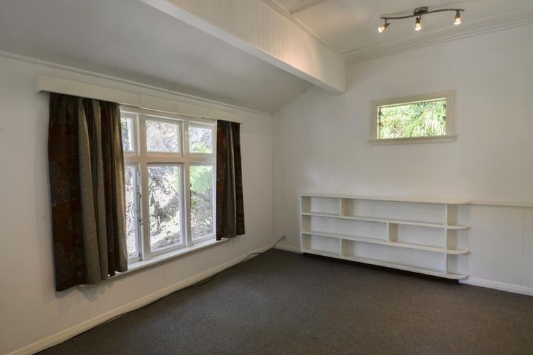 Photo of property in 150 Upland Road, Kelburn, Wellington, 6012
