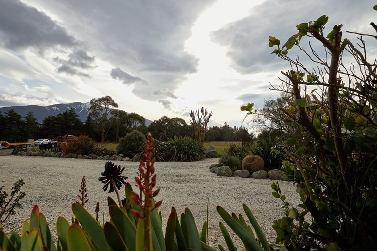 Photo of property in 409 Inland Kaikoura Road, Inland Road, Kaikoura, 7373