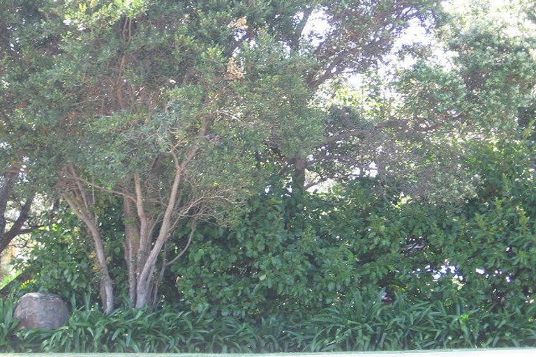 Photo of property in 57 Rothesay Bay Road, Rothesay Bay, Auckland, 0630